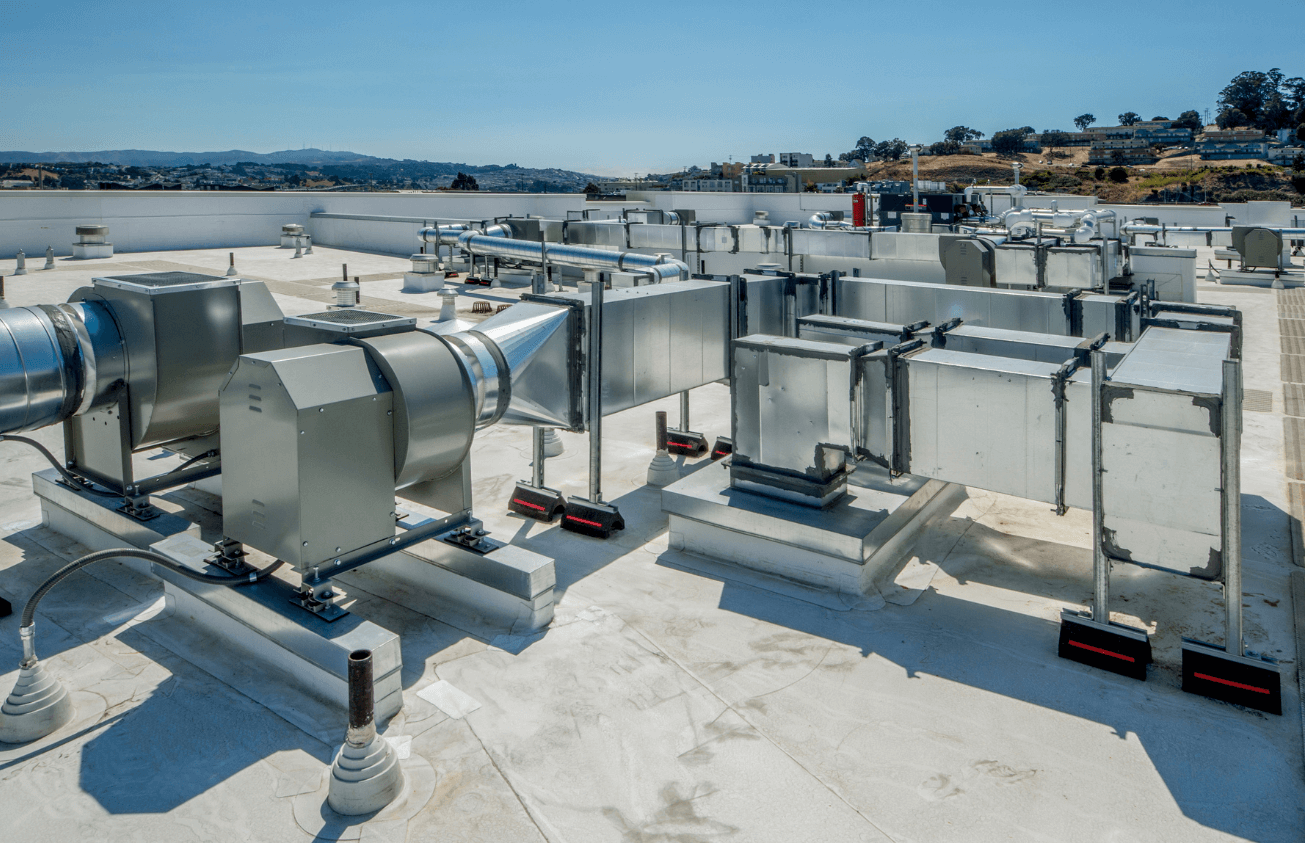 Commercial AC maintenance and repair for retail shop and shopping centre in Dubai keeping customers comfortable