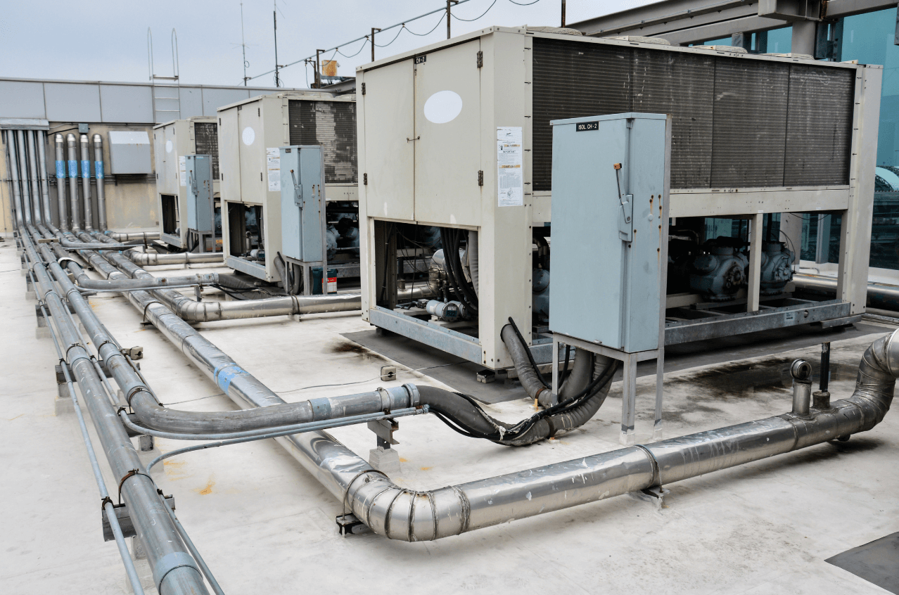 Commercial chiller system repair and air conditioning maintenance service for large building Dubai industrial UAE