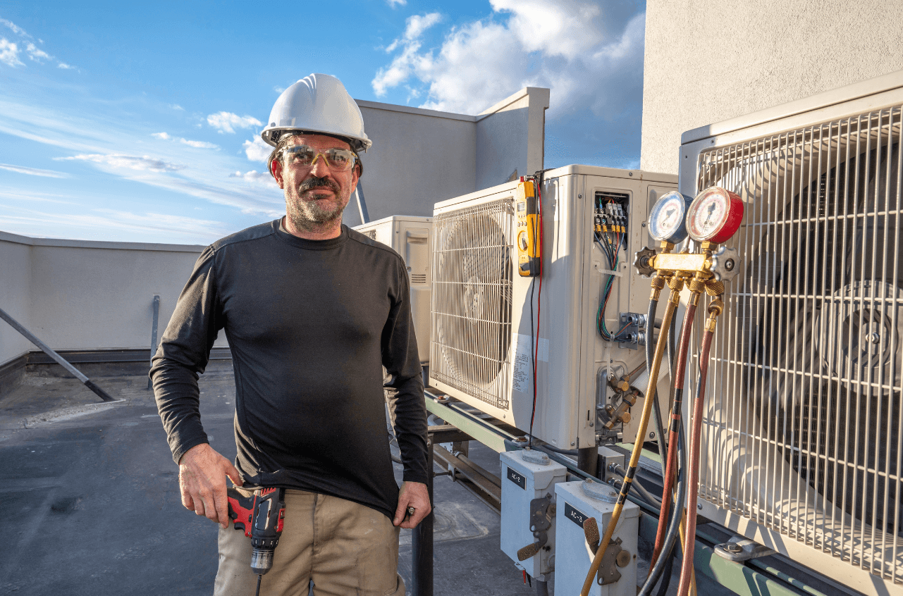 Restaurant air conditioner repair and commercial AC servicing in Dubai food and beverage venue kitchen cooling